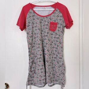 🎉4/30$🎉 Sleepwear Pink and Gray Graphic Tee